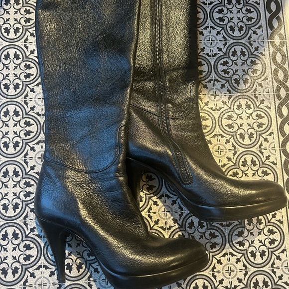 Rocco P black leather high heeled boot - Picture 8 of 9